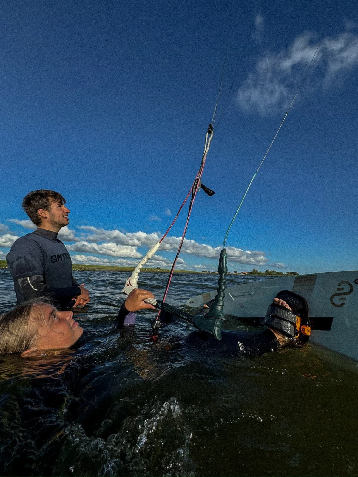 Kitesurfing Background